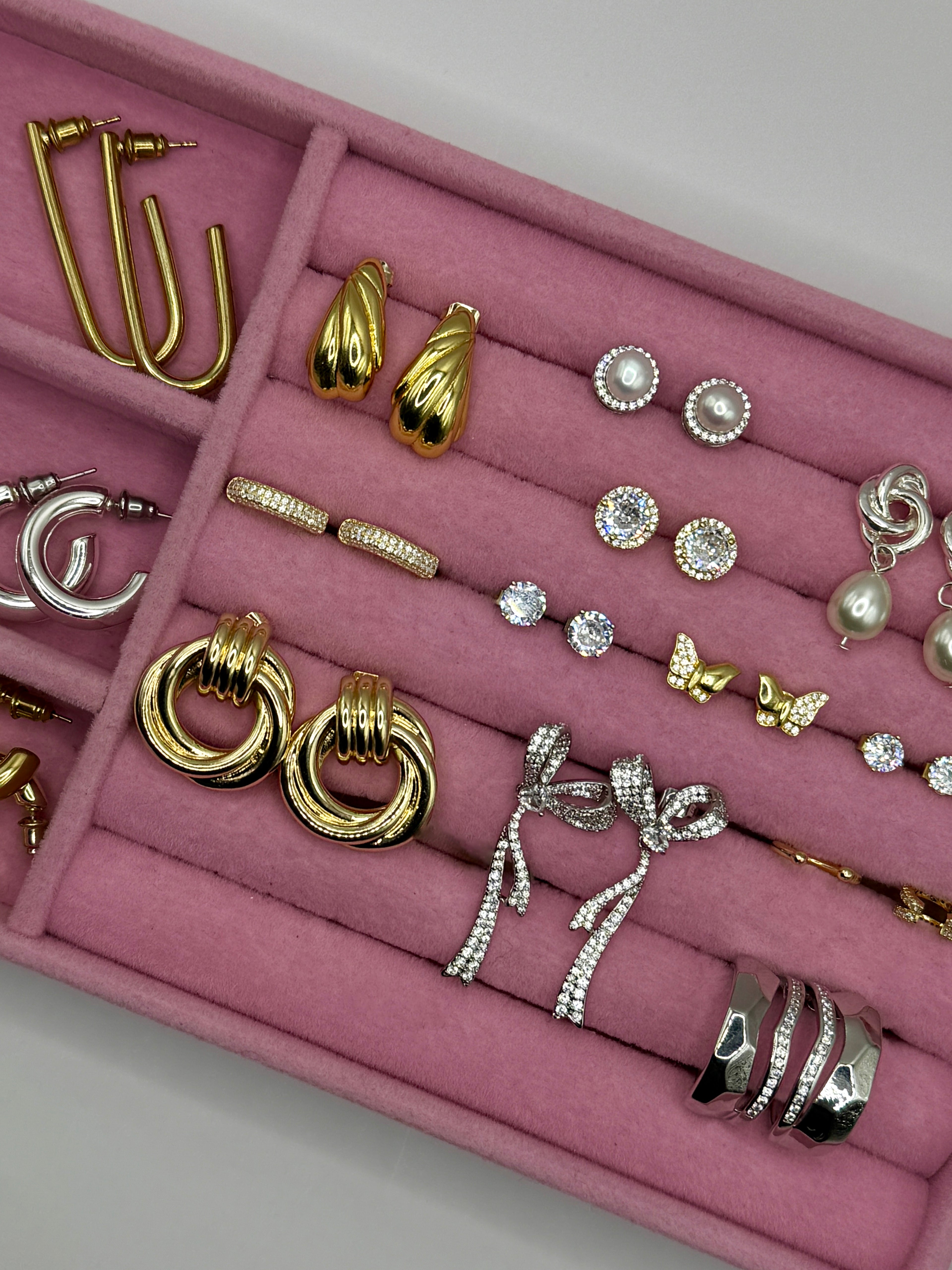 Earring Subscription