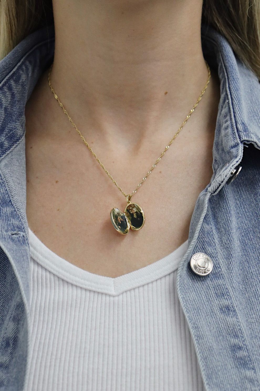 Locket Necklace 18k Gold Plated